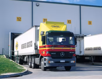 Mercedes-Benz Actros 2643 S [Australia] '04.1997–10.2002
