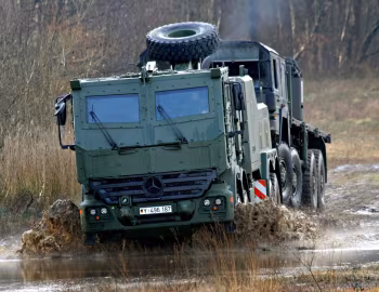 Mercedes-Benz Actros 4151 AK Berge- und Abschleppfahrzeug EMPL Bison '2010–pr.