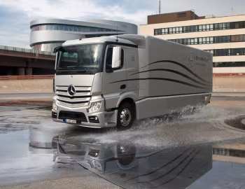 Mercedes-Benz Actros Aerodynamic Truck Concept '09.2012