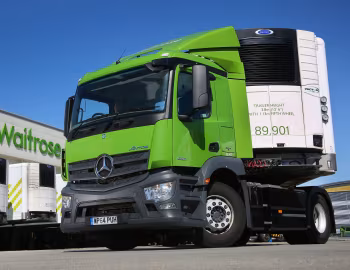 Mercedes-Benz Antos 1832 [UK-spec] '2013–pr.