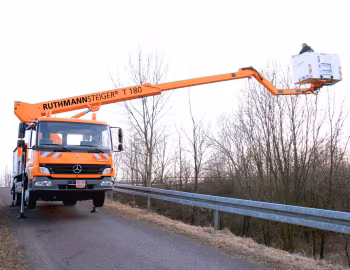 Mercedes-Benz Atego 815 Lift Platform (Br.976) '10.2004–13