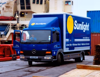 Mercedes-Benz Atego 818 [UK-spec] (Br.970) '1998–2005