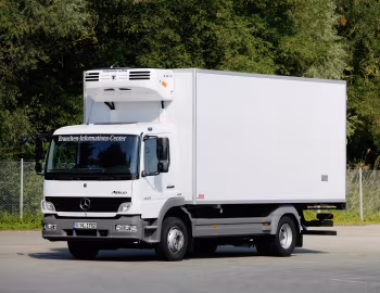 Mercedes-Benz Atego 1222 mit Kiesling Triefkühl-Kofferaufbau '2006–????