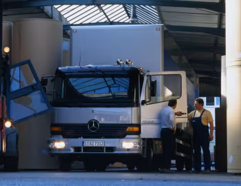 Mercedes-Benz Atego 1323 LS '01.1998–10.2004