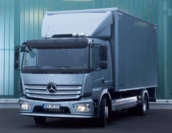 Mercedes-Benz Atego 1527 mit Spier Kofferaufbau '2014–pr.