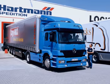 Mercedes-Benz Atego 1833 S '1999–2005