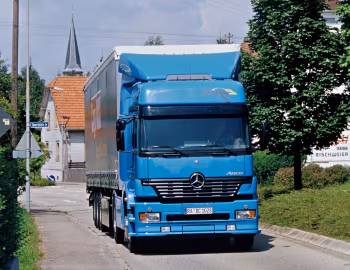 Mercedes-Benz Atego 1835 S '1998–2005