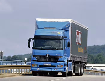 Mercedes-Benz Atego 1835 S '1998–2005