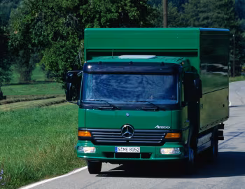 Mercedes-Benz Atego 815 Getränkekoffer '1998–2004