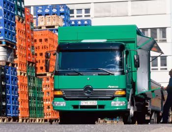 Mercedes-Benz Atego 815 Getränkekoffer '1998–2004