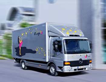 Mercedes-Benz Atego 818 mit Spier Kofferaufbau (Br.970) '1998–2005