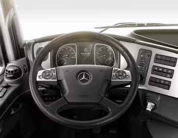 Panel frontal Mercedes-Benz Atego 823 '2013–pr.