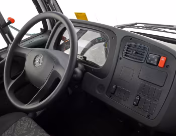 Panel frontal Mercedes-Benz Atron 2324 6×2 [Brazil] '2011–04.2016