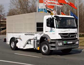 Mercedes-Benz Axor 1824 A Ruthmann Cargoloader RCP 155 Niederflur-Hubwagen '2010