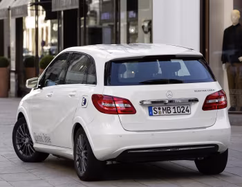 2015–18 Mercedes-Benz B-Klasse Electric Drive [North America] (W242) '2014–18