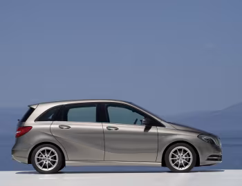 Mercedes-Benz B 180 CDI BlueEfficiency [Worldwide] (W246) '2011–14