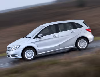 Mercedes-Benz B 180 CDI BlueEfficiency [UK-spec] (W246) '2012–14