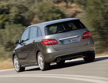 Mercedes-Benz B 180 CDI BlueEfficiency [Worldwide] (W246) '2011–14
