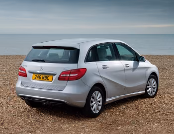 Mercedes-Benz B 180 CDI BlueEfficiency [UK-spec] (W246) '2012–14