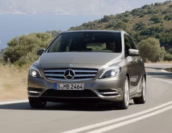 Mercedes-Benz B 180 CDI BlueEfficiency [Worldwide] (W246) '2011–14