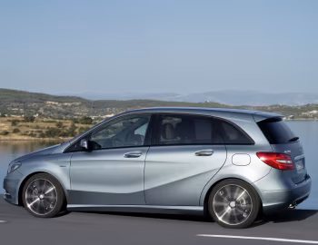 Mercedes-Benz B 200 CDI BlueEfficiency [Worldwide] (W246) '2011–14