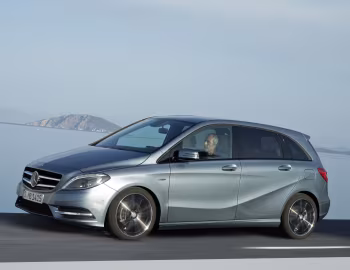Mercedes-Benz B 200 CDI BlueEfficiency [Worldwide] (W246) '2011–14
