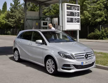 Mercedes-Benz B 200 CNG [Worldwide] (W246) '2013–14