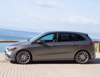 Mercedes-Benz B 200 d AMG Line Night Package (W247) '2019–22