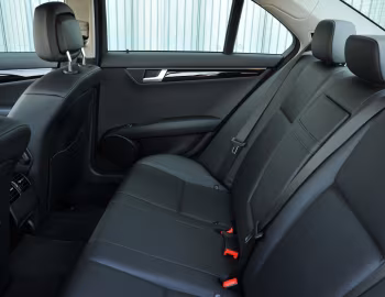 Interior Mercedes-Benz C 180 [UK-spec] (W204) '2011–14