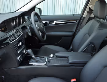 Interior Mercedes-Benz C 180 [UK-spec] (W204) '2011–14