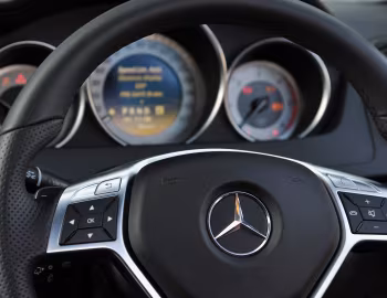 Interior Mercedes-Benz C 180 [UK-spec] (W204) '2011–14