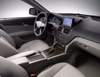 Interior Mercedes-Benz C 200 CDI Estate (S204) '2008–11