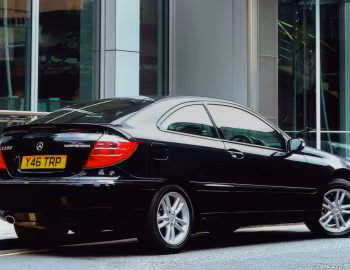 Mercedes-Benz C 200 Kompressor Sportcoupe [UK-spec] (CL203) '2001–04