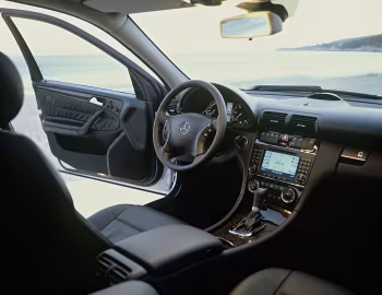 Interior Mercedes-Benz C 220 CDI [Worldwide] (W203) '04.2004–08.2007