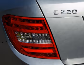 Mercedes-Benz C 220 CDI Estate [UK-spec] (S204) '2011–14