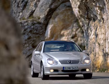 Mercedes-Benz C 220 CDI Sportcoupe (CL203) '2001–04