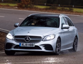 Mercedes-Benz C 220 d 4MATIC AMG Line Estate [UK-spec] (S205) '2018–21