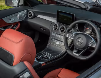 Panel frontal Mercedes-Benz C 220 d AMG Line Cabriolet [UK-spec] (A205) '2016–18