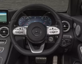 Panel frontal Mercedes-Benz C 220 d AMG Line Cabriolet [UK-spec] (A205) '2018–21