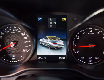 Painel Mercedes-Benz C 300 Cabriolet AMG Line [Worldwide] (A205) '2016–18