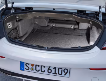 Porta-malas Mercedes-Benz C 300 Cabriolet AMG Line [Worldwide] (A205) '2016–18