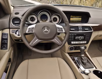 Panel frontal 2012–14 Mercedes-Benz C 300 4MATIC [North America] (W204) '2011–14