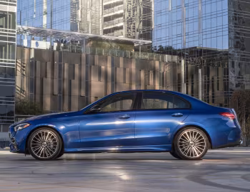 2022–pr. Mercedes-Benz C 300 4MATIC AMG Line [North America] (W206) '2022–pr.