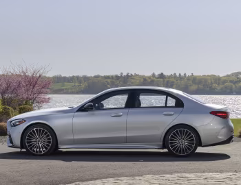 2022–pr. Mercedes-Benz C 300 AMG Line [North America] (W206) '2022–pr.