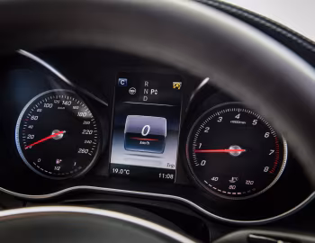 Painel Mercedes-Benz C 300 Cabriolet AMG Line [Australia] (A205) '2016–18