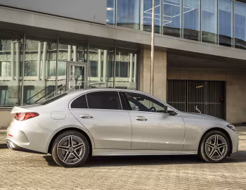 Mercedes-Benz C 300 e AMG Line [UK-spec] (W206) '2022–pr.