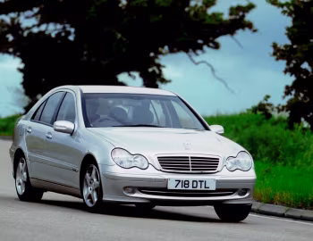 Mercedes-Benz C 240 [UK-spec] (W203) '2000–04
