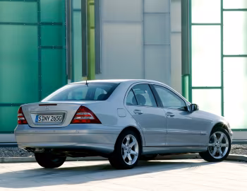 Mercedes-Benz C 320 CDI (W203) '2004–07