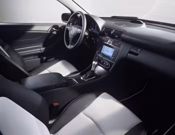 Interior Mercedes-Benz C 320 Sportcoupe [Worldwide] (CL203) '2001–04