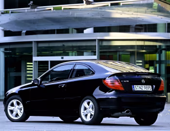Mercedes-Benz C 320 Sportcoupe [Worldwide] (CL203) '2001–04